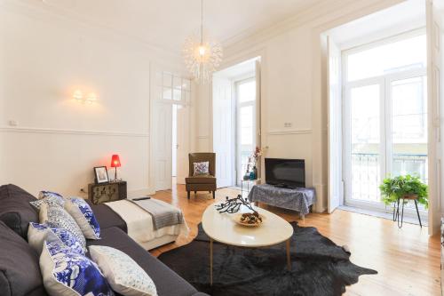 Lisbon Secret & Charming Baixa 4 bedroom apartment