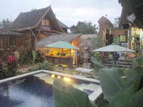 Πισίνα στο ή κοντά στο Green Paddy Hostel & Villa