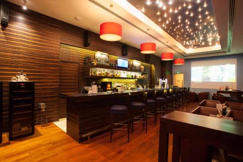 Лаундж или бар в Asdal Gulf Inn Boutique Hotel- SEEF
