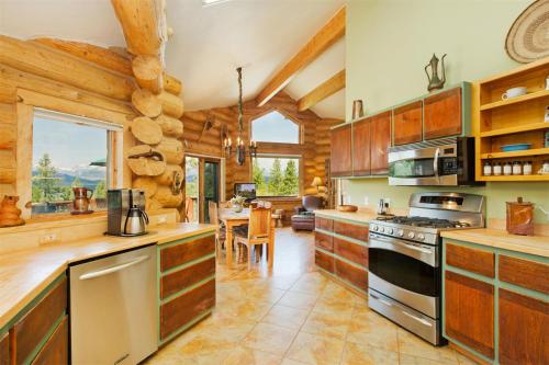 Η κουζίνα ή μικρή κουζίνα στο Blue Sky Mountain Ranch