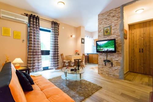 Natural suite