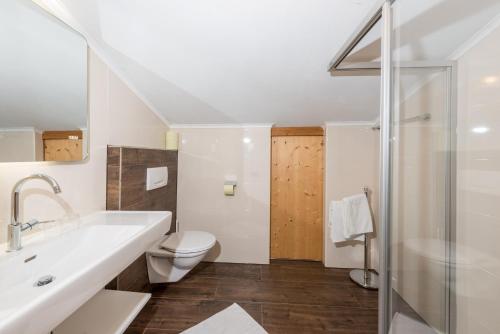 Koupelna v ubytování Landhaus Bergzeit