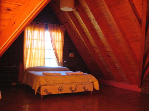 Postel nebo postele na pokoji v ubytování Las Encinas