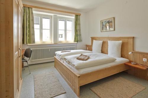 Tempat tidur dalam kamar di Apartment Markt Ardagger
