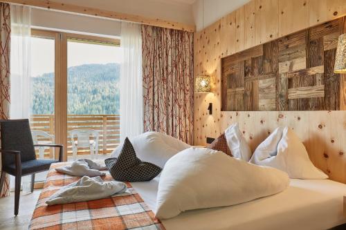 Posezení v ubytování Mountain Hotel Mezdì
