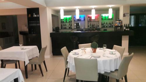 Restoran atau tempat lain untuk makan di Hotel Casino Hue Melen