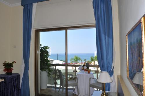 Gallery image of Hotel La Playa in Sperlonga