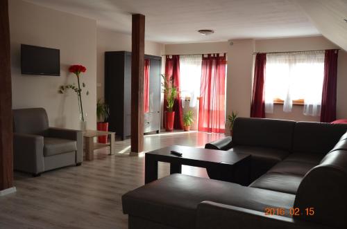 Gallery image of Ceglany Dworek in Chojnów