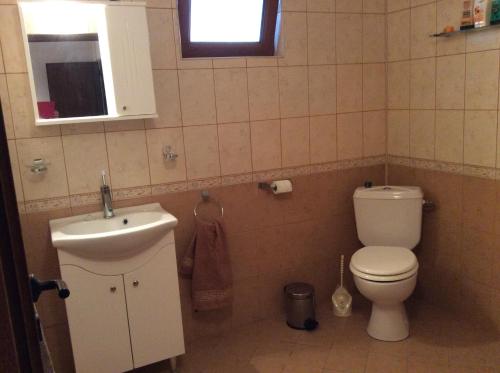 Vonios kambarys apgyvendinimo įstaigoje Villa Tunley
