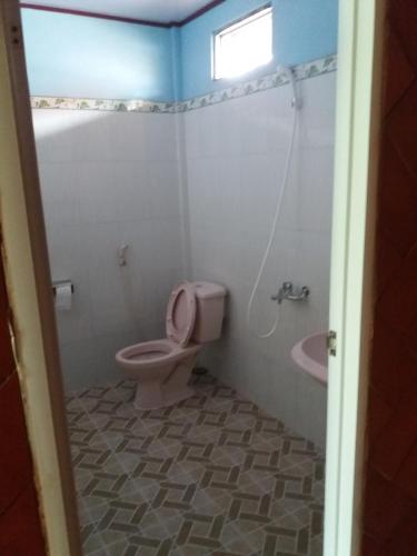 Ένα μπάνιο στο Ba Linh Homestay