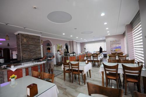 Imagen de la galería de Rosy Hotel Marmaris, en Marmaris