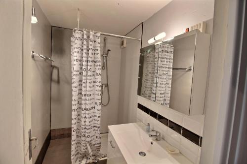 Koupelna v ubytování Apartment Les Claudalies