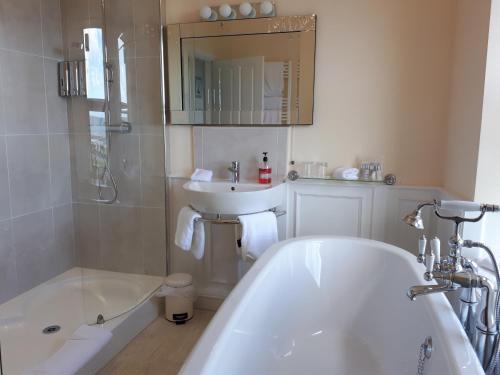 Gallery image of Min y Don Guest House in Llanfairfechan