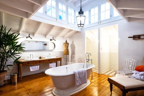 Villa Barranco by Ananay Hotels tesisinde bir banyo