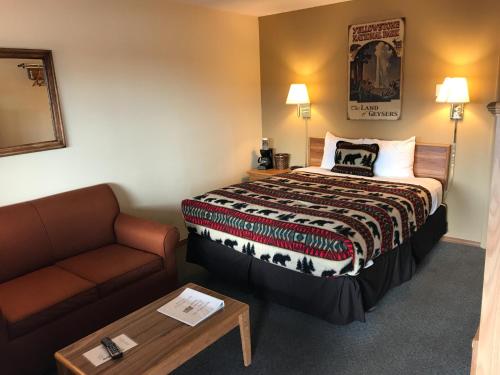 Кровать или кровати в номере City Center Motel
