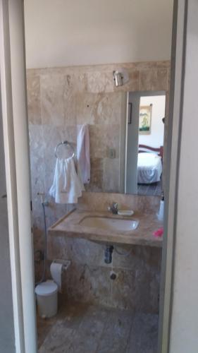 Kúpeľňa v ubytovaní Casa de Campo com piscina