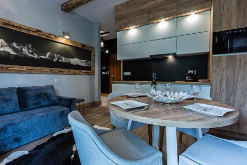 Posezení v ubytování Aparthotel Góralski Spa & Restaurant