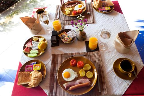 Đồ ăn tại/gần nhà nghỉ nhỏ