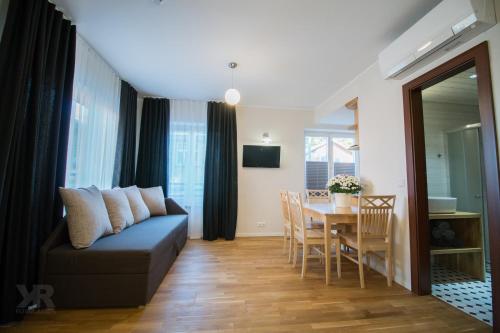 Μια τηλεόραση ή/και κέντρο ψυχαγωγίας στο Maria Apartments