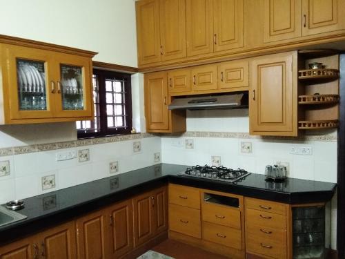 Kuchyň nebo kuchyňský kout v ubytování Birds Nest Home Stay