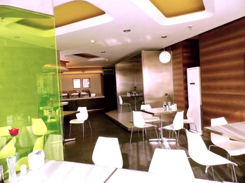 Gallery image of Jinjiang Inn Taiyuan University Street Hotel in Taiyuan