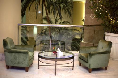 Area soggiorno di City Seasons Suites