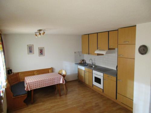 Kuchyň nebo kuchyňský kout v ubytování Moisesgut