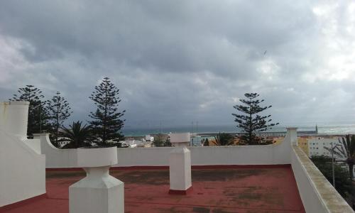Bonito, luminoso, cerca del mar con Parking