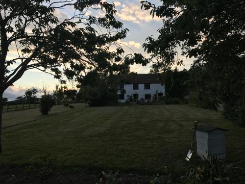 Das Gebäude in dem sich das Bed & Breakfast befindet