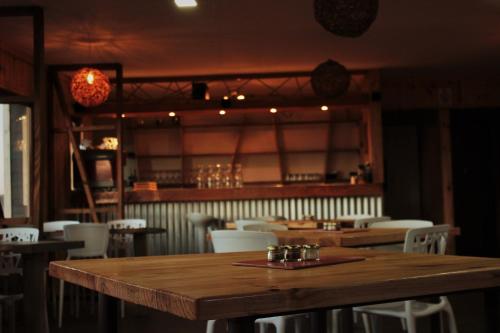 Cabañas El Engañoにあるレストランまたは飲食店