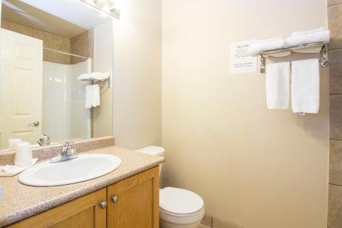 Gallery image of West Country Inn in Drayton Valley