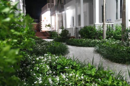 Κήπος έξω από το Mui Ne Volga Hotel & Apartments