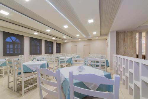 Restoran atau tempat lain untuk makan di Hotel Palmyra