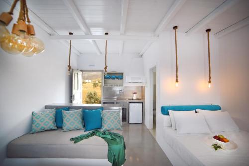 Postel nebo postele na pokoji v ubytování Island House Hotel