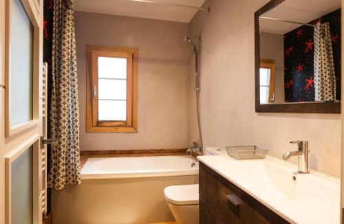 A bathroom at Central Flat