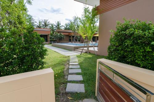 Galeriebild der Unterkunft Golf Inn Resort in Samut Songkhram