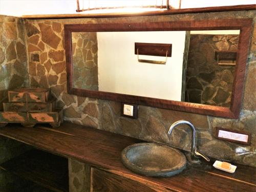 Φωτογραφία από το άλμπουμ του Miti Miwiri σε Ibo