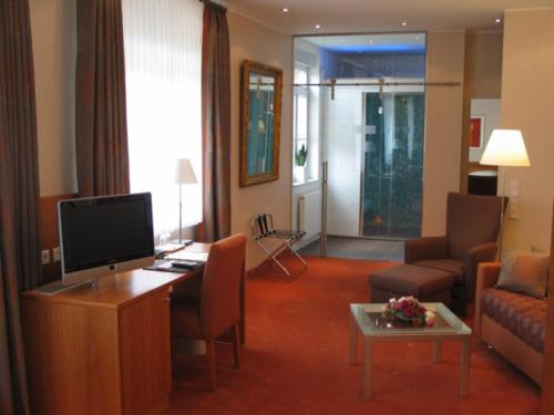 Μια τηλεόραση ή/και κέντρο ψυχαγωγίας στο Hotel Lindenhof