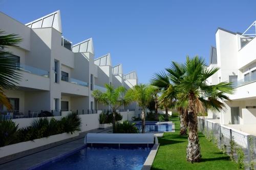 Orange Holiday Housing - Villa Amalia 13