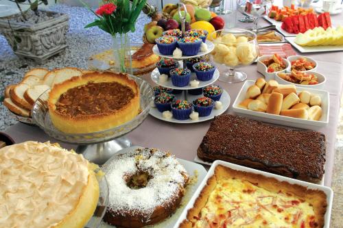 Jídlo v hotelu nebo okolí