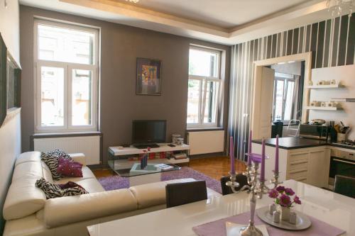 Apartment Luni