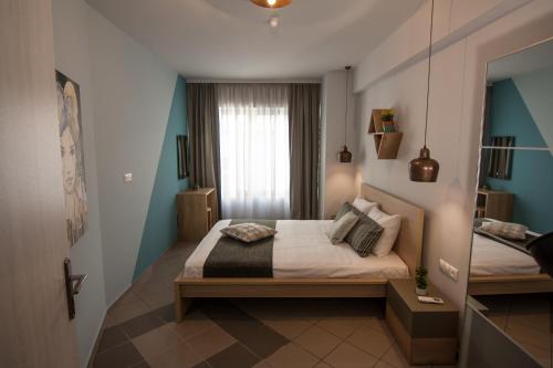 Dynasta Central Suites
