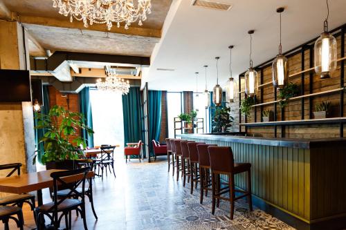 Ruang duduk di Eleven Hotel and Hall