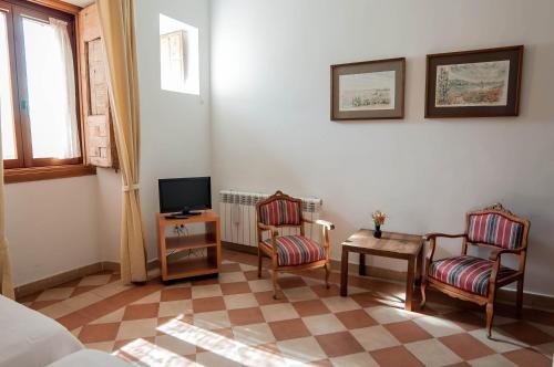 Gallery image of Hostal Puerta Medina in Sigüenza