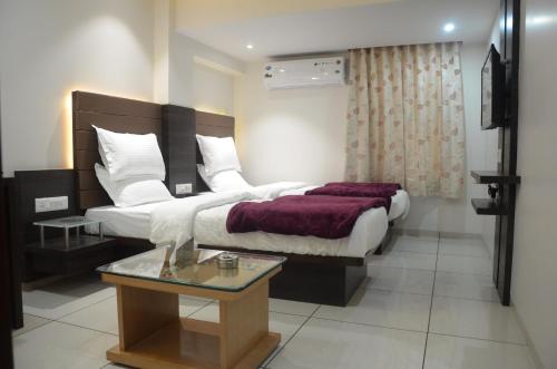 Gallery image of Hotel The Furat Inn in Vapi