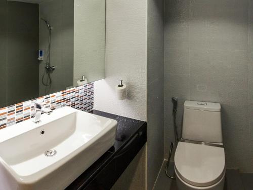 Un baño de Silom Boutique Hotel Hatyai