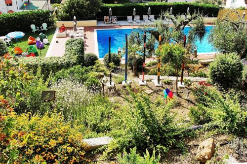 Πισίνα στο ή κοντά στο Hotel Metropol