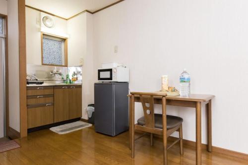 Shinjuku Apartments 101