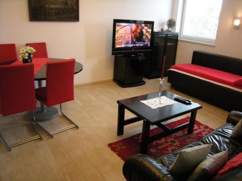 A seating area at Vila Ema Apartments and Rooms