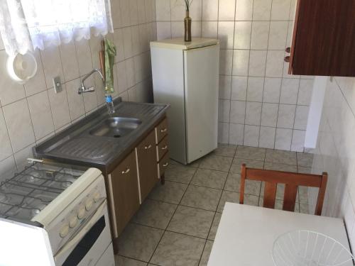 Kjøkken eller kjøkkenkrok på Chales da Serra